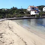 Seaside House - Ugljan - 12355 *