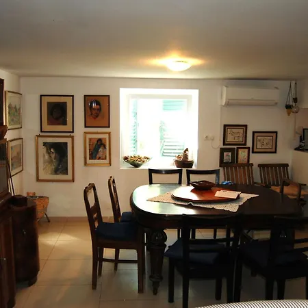 Seaside House - Ugljan - 12355 Semesterbostad Lukoran